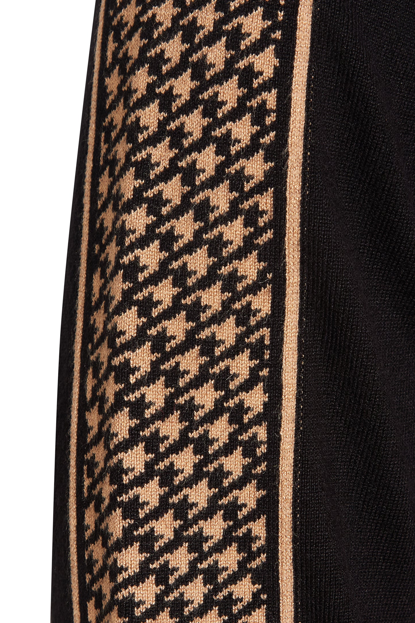 Black crew neck knit jacquard sleeve soft