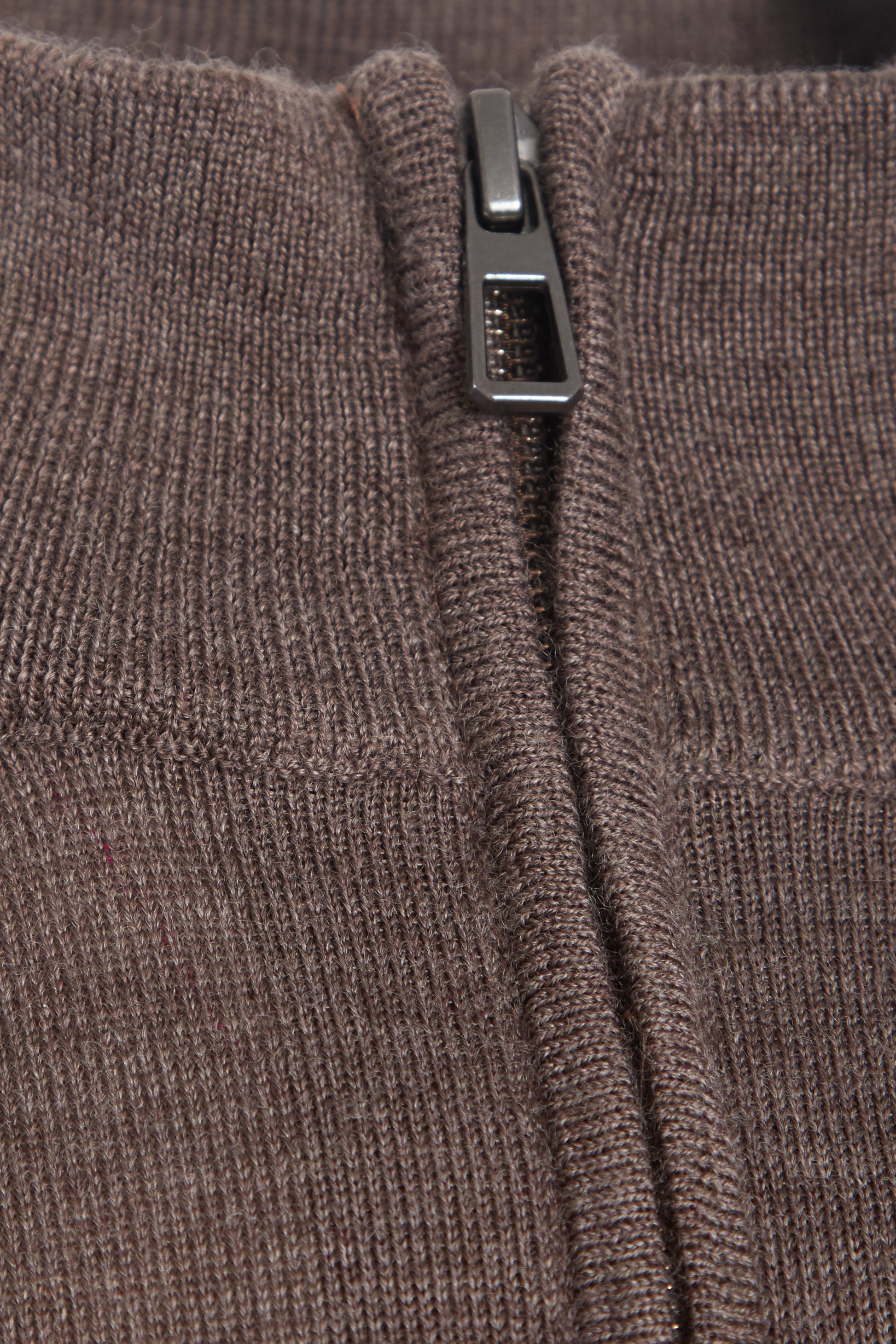 Mousse 100% merino quarter zip neck