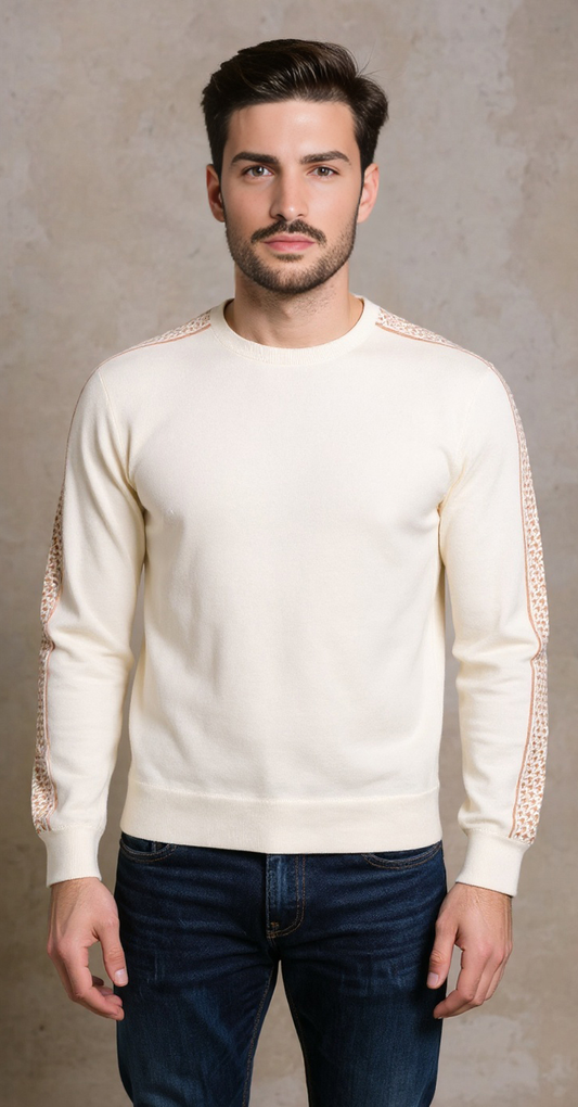 Off white crew neck knit jacquard sleeve soft